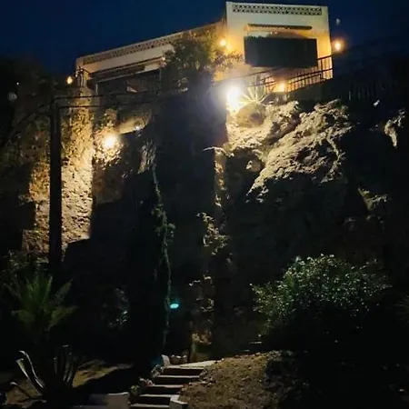Villa De Luz *