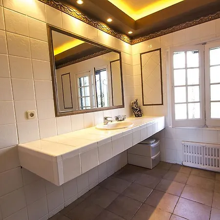 De Luz Villa